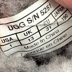 UGG Classic Short II Boots Size 1 Grey Suede Sheepskin Lining 5251 Warm Winter