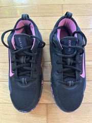 Nike IsoFly Black And Pink Big Kids Basketball Sneakers Size 2Y