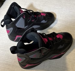 Nike Air Jordan True Flight GS Black Deadly Pink 342774-009 Size 4.5Y / Women 6