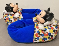 Mickey Mouse Slippers Kids size 13-1 Disney Store vinyl head sheets pillow vtg?