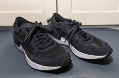 Nike Waffle One GS J Black / White(DC0481 001), Kids’ 6Y | Men’s 6 | Women’s 7.5