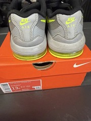 Size 13 (PS) – Nike Air Max Invigor Low Gray