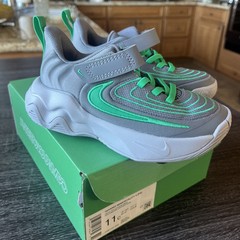 Nike Giannis Immortality 4 – Smoke Grey Stadium Green – Size 11c