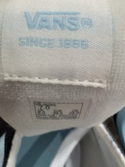 VANS Knu Skool Low Top Suede Black Blue White Unisex Kids 7 US BNWT AT-4/87