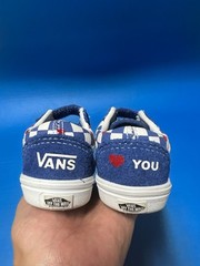 Vans Comfycush Old Skool V Toddler ‚Autism Awareness‘ Unisex Sneakers size: 4