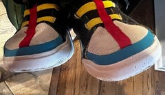 Size 11c Nike Kyrie Flytrap 6 SE Mid Black Multicolor (5-6 Years)