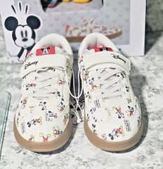 Mickey Mouse Unisex Sneakers Brand New :Size 3