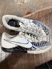Nike Black And White Sneakers 4.5 Kids