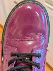 Dr Martens Kids 8 Eye Patent Purple Boots Youth Size 2 UK 1 EU 33 Lace Up