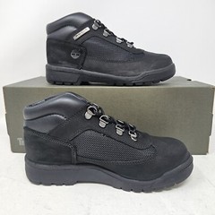 Youth’s Timberland Field Boot L/F Mid Boot / Black Nubuck / TB0A1AF7 / Size 12.5