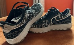 Nike Air Force 1 Low Top Kids Sneakers Black/White/Gray Size 8 DM0590-001