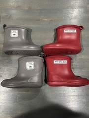 Tree Grandpa toddlers Rubber Rain Boots Size 13cm(size 5 Toddler) Pair.