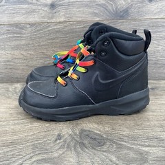 Nike Manoa Leather Lace Up Ankle Boots Youth Kid’s Size 2Y Black BQ5373-001