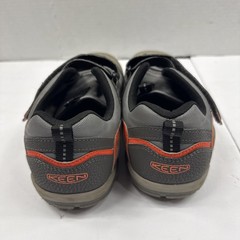 Keen Sneakers Boys Size 7 Big Kid Knotch Hollow Shoe Beach Hiking Athleisure