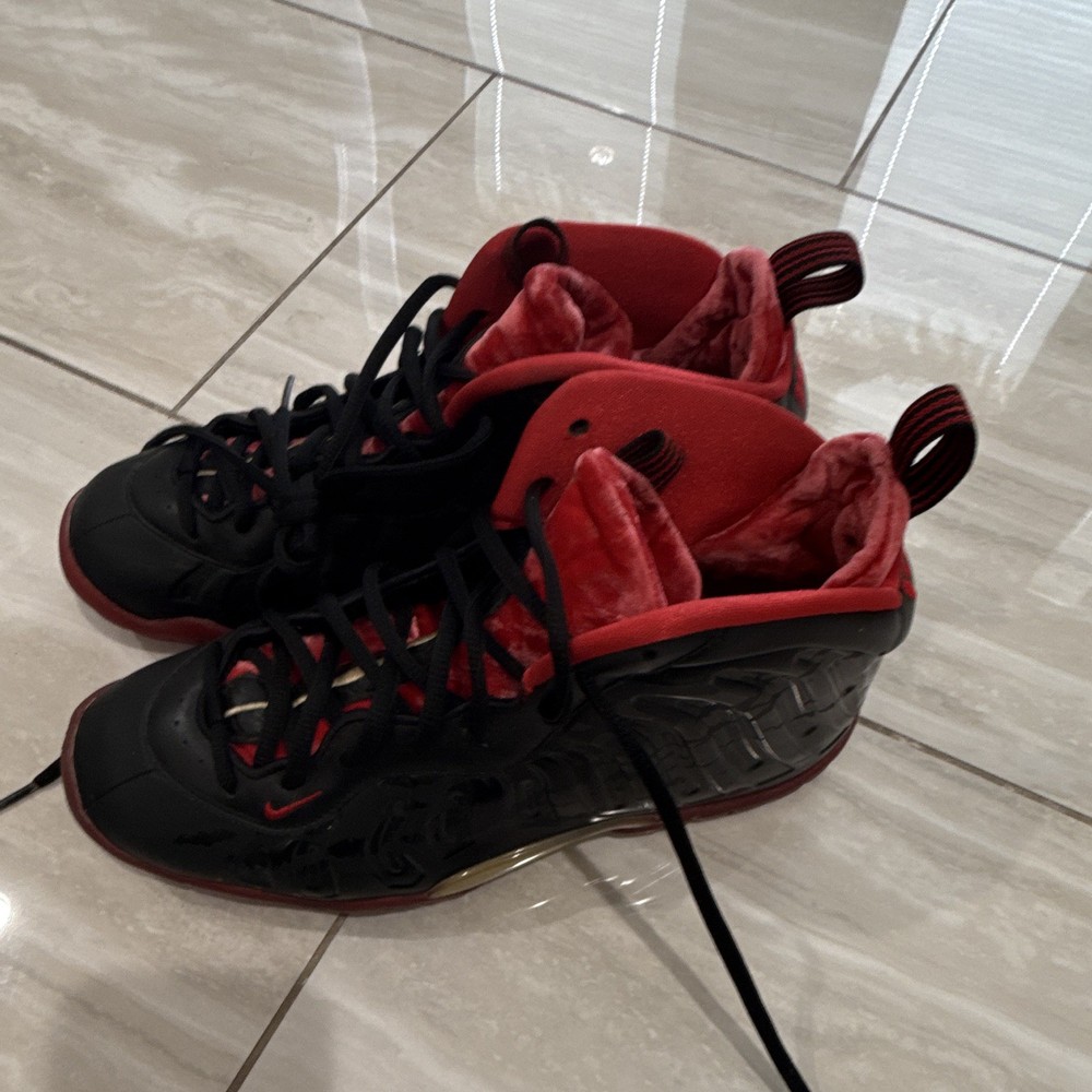 Nike Air Foamposite One GS Black/Red High Top Leather Basketball 7Y 846077-003