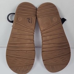Link Soft Black And Silver Big Kid Strappy Sandals Size 3