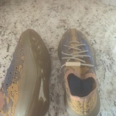 adidas Yeezy Boost Kids 11c