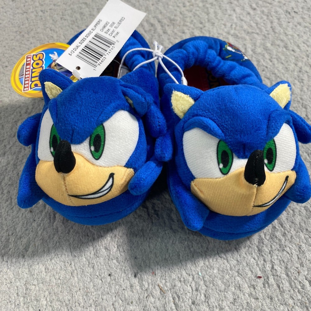 NWT Sonic The Hedgehog Toddler 5/6 Plush Slippers