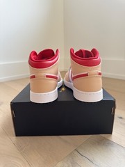 Air Jordan 1 Mid White Onyx Light Curry Beige Red 554725-201 Size 6Y / Women 7