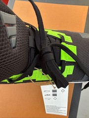 Minecraft Pro J 5 1/2 Kids Size Sneakers Black Green New