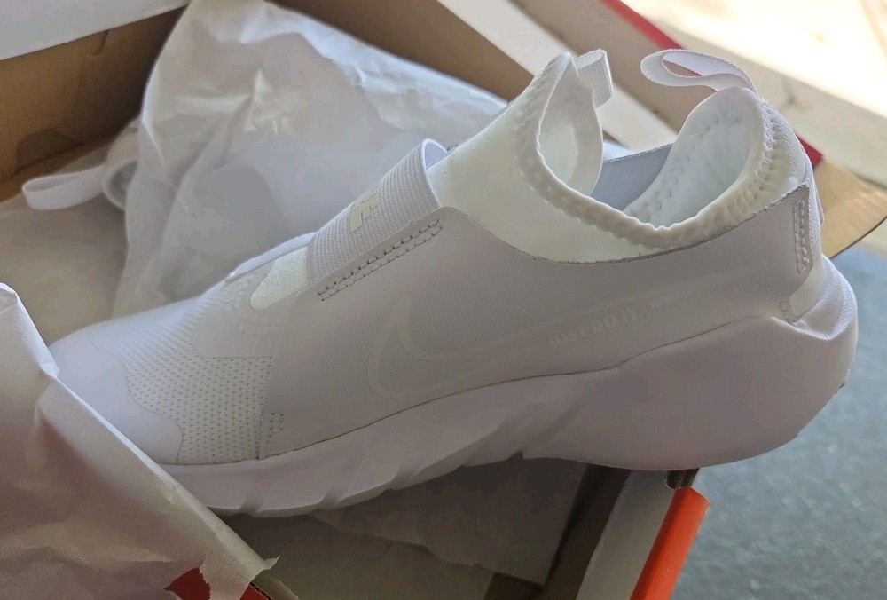 Nike Flex Runner 3 GS Slip On Shoes Double White Kids Youth Size 4.5Y DJ6038-100