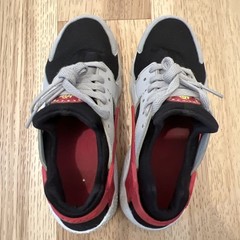 Nike Huarache Run Low Triple Black Grey Red Green Size 4.5 Y