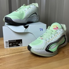 Jordan Luka 4 GS Barely Green Vapor Mint Youth Size 4.5Y HJ5225-300 NIB