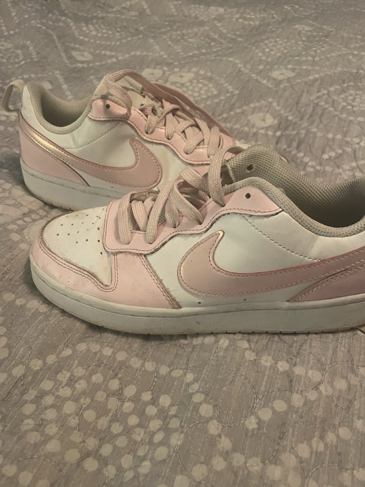 Nike Dunk Low Pink/White Leather Low Top Kids Sneaker US 6Y DQ0492-100