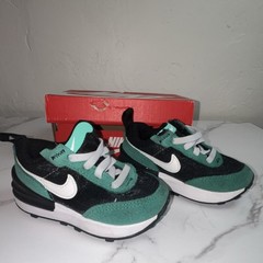 Nike Waffle One TD Green Black White Logo Unisex Kids Low Top Sneakers 5C