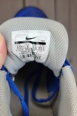 Nike Team Hustle Quick 2 Blue Running Shoes Youth Size 4.5 and Women’s Size 6