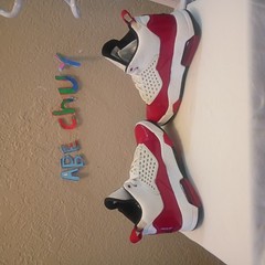 NIKE JORDAN MAXIN 200 N(GS) WHITE/BLACK-GYM RED-WHIT 6.5y BIG KIDS SHOE