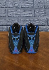Jordan B’Loyal – Black/Metallic Silver-Argon Glue-Varsity Red – 4Y (5.5W)