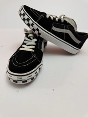Vans Old Skool Checkerboard Black White Skate Shoes Juniors Size 6 EU 38