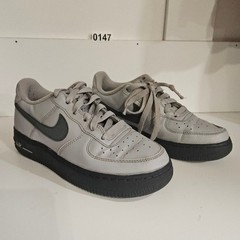 Nike Air Force 1 LV8 Big Kids‘ Shoes – Wolf Grey/Dark Smoke Grey (HQ3807-002)