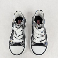 Peanuts Snoopy Black Canvas Lace-Up Children’s Shoes Skateboard Size 6M