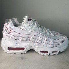 Nike Air Max 95 II4053-101 Kids Sneaker White Red Stitching Synthetic Size 7Y