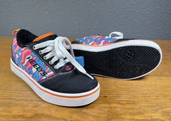 Heely’s sneakers juniors youth size 2 Multicolored 1990’s Look