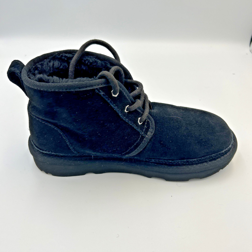 UGG Neumel II Unisex Kid Chukka Boot, Size 3- Black (1017320K)