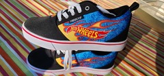 Heelys Pro 20 Hot Wheels Wheeled Skate Sneaker Lace-Up Youth US 4 EU 35