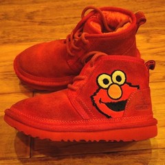 Uggs Sesame Street Elmo Red Winter Chukka Boots Shoes Youth Kid’s Size 1