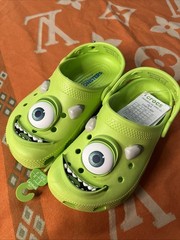 Crocs Monsters Inc Mike Wazowski Clogs Green Kids Size J2 Disney Pixar New