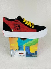 Limited Edition Vans x Simpsons Sk8 Low El Barto Sz Kids 10.5 New With Box