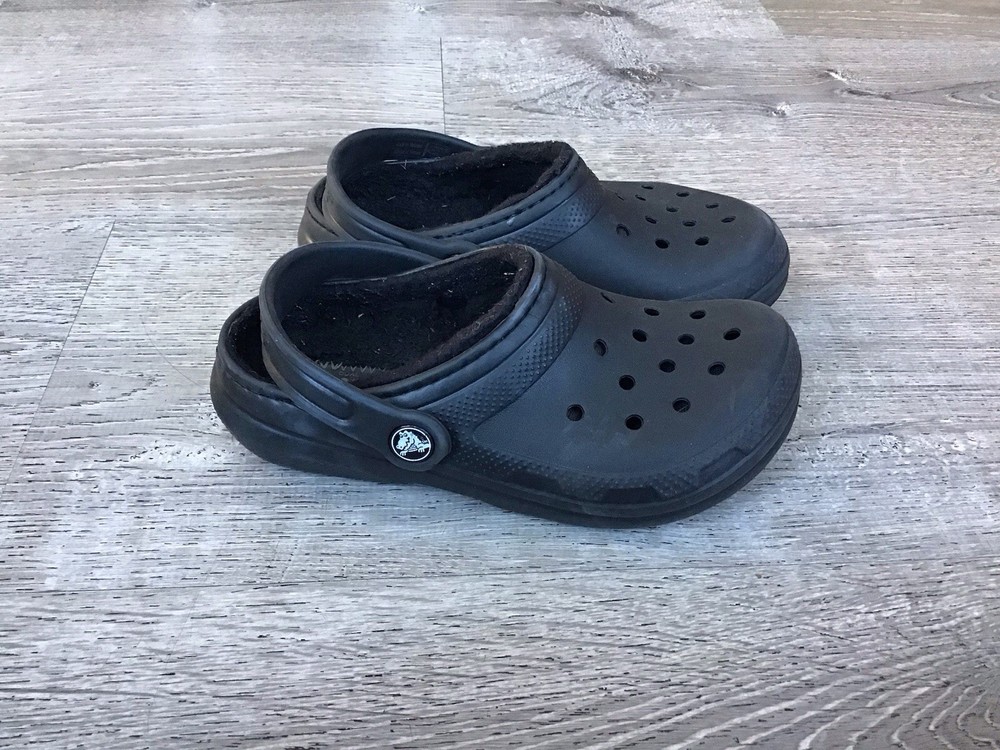 Crocs Youth/Kids Black Lined Classic Clogs Size J1 Comfort Shoes