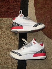 Size 1.5 (PS) – Jordan 3 Retro 2022 Mid Fire Red
