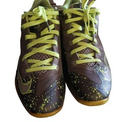 Nike LeBron XI Max Low SIZE 7Y Dunkman GRAY NEON GREEN