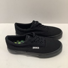 Hurley ‘Marley’ Black Canvas Sneaker Size 3 Big Kid Solid Lace Up, New