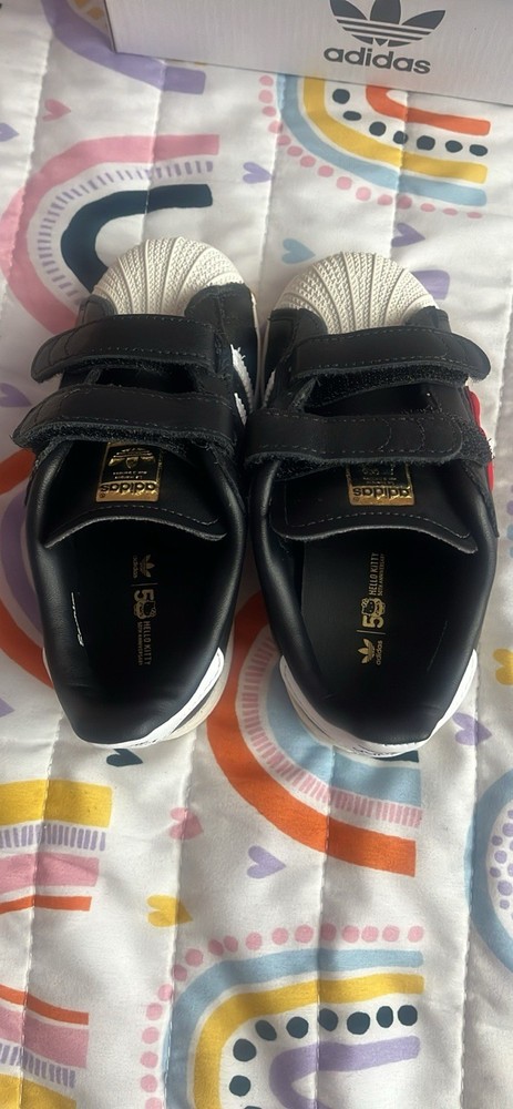 adidas Superstar CF I Hello Kitty Black White Red Kids Sneaker Hook & Loop 9.5K
