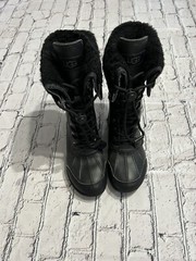 Kid’s UGG Butte II Toggle Tall Boots Size US 1/EURO 32.5