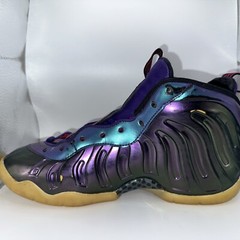 Nike Air Foamposite One Iridescent Purple (GS) Size 6 Y