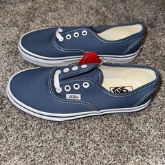 VANS Authentic Navy True White Size 3GS